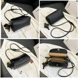 🔥Hot sale 49%OFF🔥Women's High end Fashion Crossbody Bag with Elephant Pendant👜